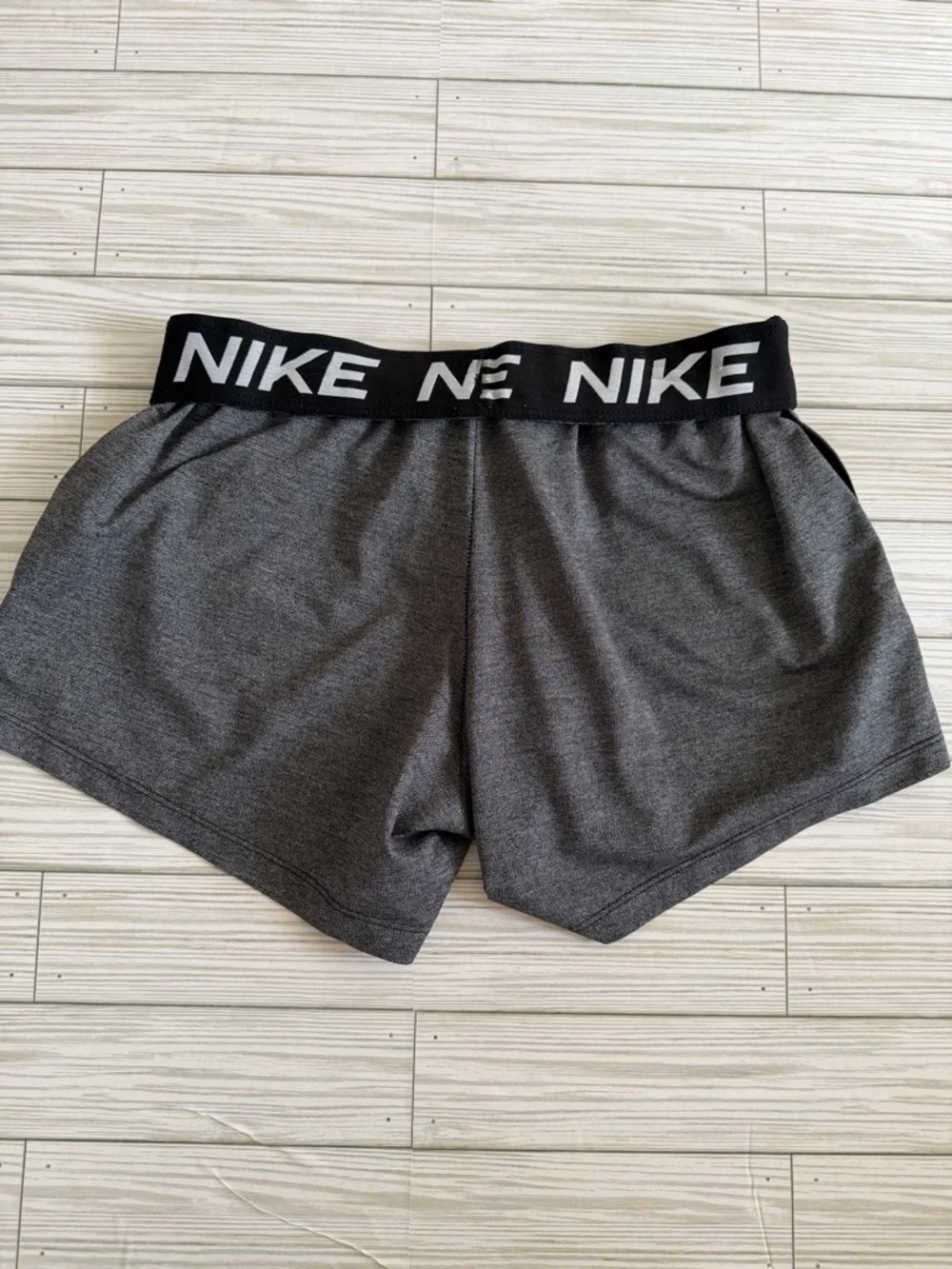 Nike | Grey Dri-Fit Elastic Waist Foldover Athletic Short - Size M - Picture 4 of 4